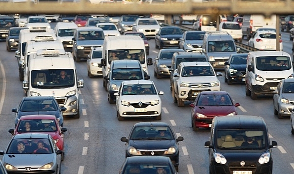 102 bin 506 adet taşıtın trafiğe kaydı yapıldı