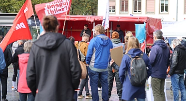 Almanya'da hayat pahalılığı protesto edildi