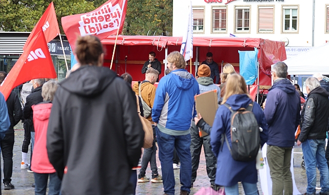 Almanya'da hayat pahalılığı protesto edildi