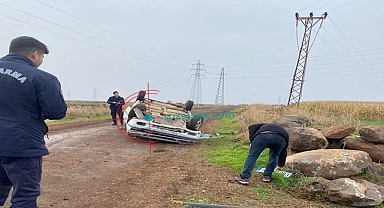 Hilvan'da araç takla attı: 3 yaralı