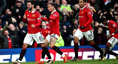 Derbide kazanan Manchester United!