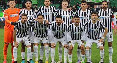 Altay, topu rakibine bırakıyor