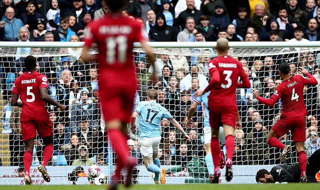 Manchester City, Liverpool'u geriden gelip 4-1 mağlup etti