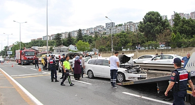 Trabzon’da 6 araçlı zincirleme kaza: 3 yaralı