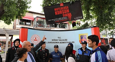 Vatandaş düğünlerde silah kullanımına karşı bilgilendirildi