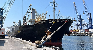 Denizde tonlarca kaçak akaryakıt yakalandı