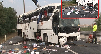 Düğün yolculuğu, cenaze törenine döndü: Çok sayı da ölü ve yaralı var