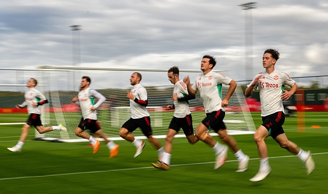 Manchester United'da Mason Mount ve Harry Maguire takımla çalışmalara başladı