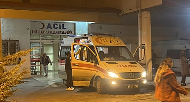 Kamyonet ile işçi servisi çarpıştı: 11 yaralı