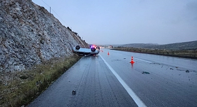 Takla atan araçta 1' i bebek 3 kişi yaralandı