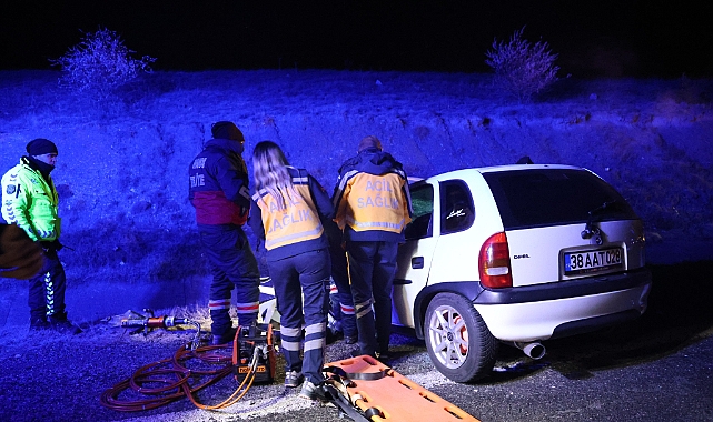 Ters şeride giren alkollü sürücü dehşet saçtı: 8 yaralı