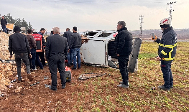 Şanlıurfa’da iki otomobil çarpıştı!