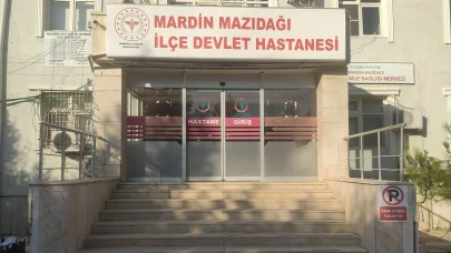 Mardin’de minibüs ile kamyonet çarpıştı: 13 yaralı